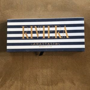 Anastasia Beverly Hills Riviera palette